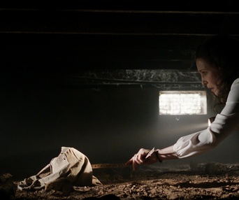 Une scène du film The Conjuring: The Devil Made Me Do It
