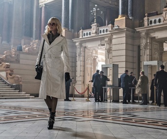Une scène du film Blonde atomique