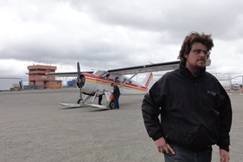 Une scène du film Les ailes de Johnny May
