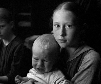 Une scène du film Le ruban blanc