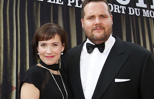 Sur le tapis rouge de Louis Cyr : L'homme le plus fort du monde