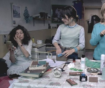 Scène du film 4 mois, 3 semaines, 2 jours