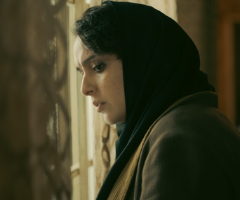 Une scène du film Les ombres persanes