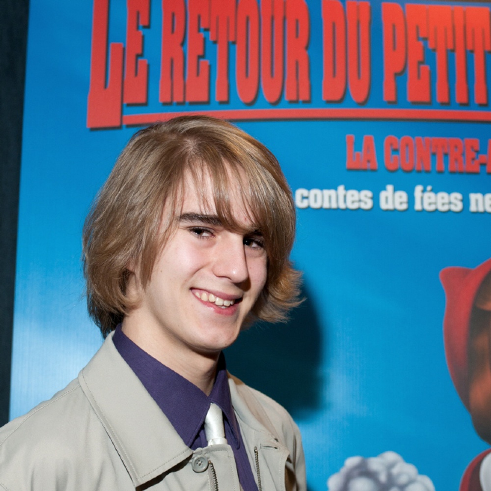 Sur le tapis rouge du film Le retour du petit chaperon rouge : La contre-attaque