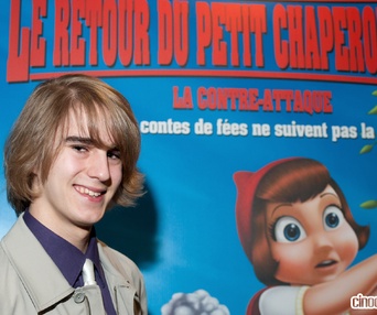 Sur le tapis rouge du film Le retour du petit chaperon rouge : La contre-attaque