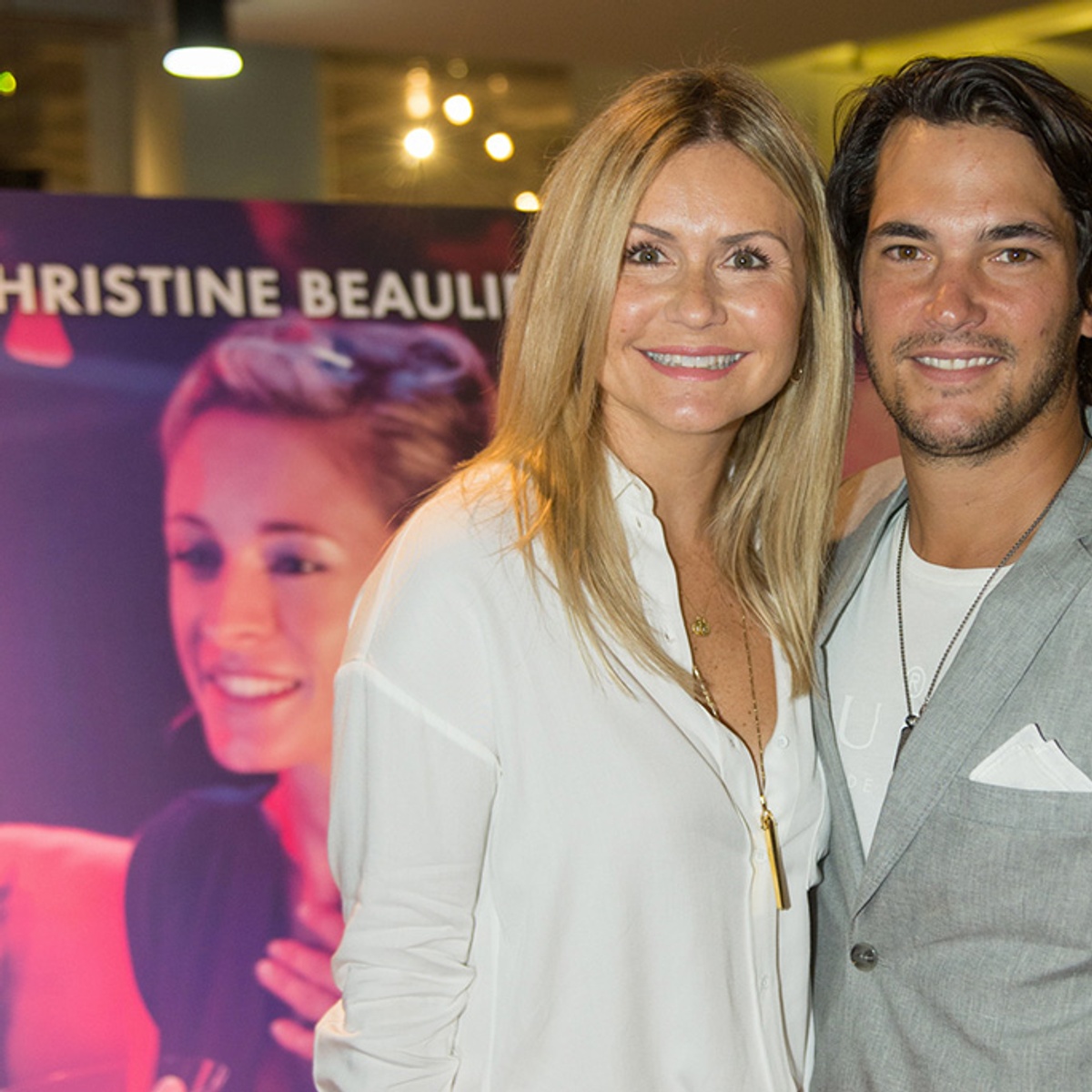 Sur le tapis rouge du film Le mirage