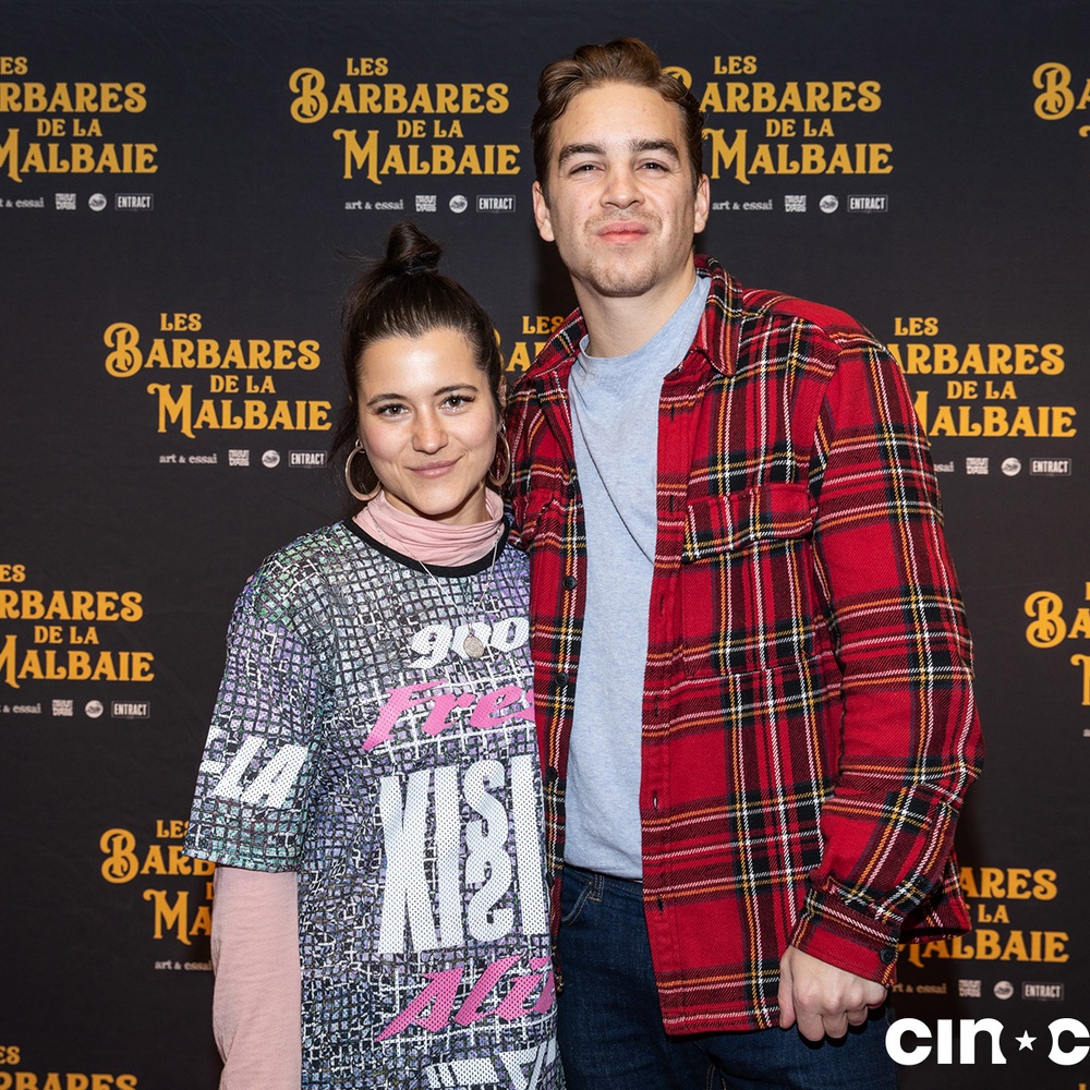 Sur le tapis rouge du film Les Barbares de La Malbaie