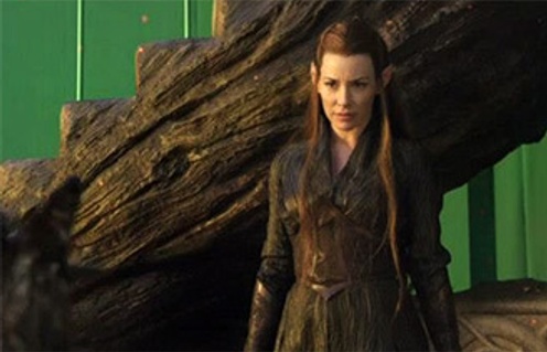 Evangeline Lilly sur le plateau de The Hobbit: The Desolation of Smaug
