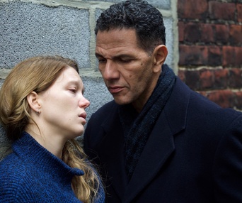 Une scène du film Roubaix, une lumière