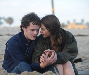 Une scène du film Like Crazy