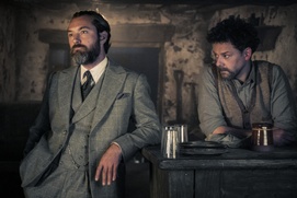 Une scène du film Fantastic Beasts: The Secrets of Dumbledore Une scène du film Fantastic Beasts: The Secrets of Dumbledore