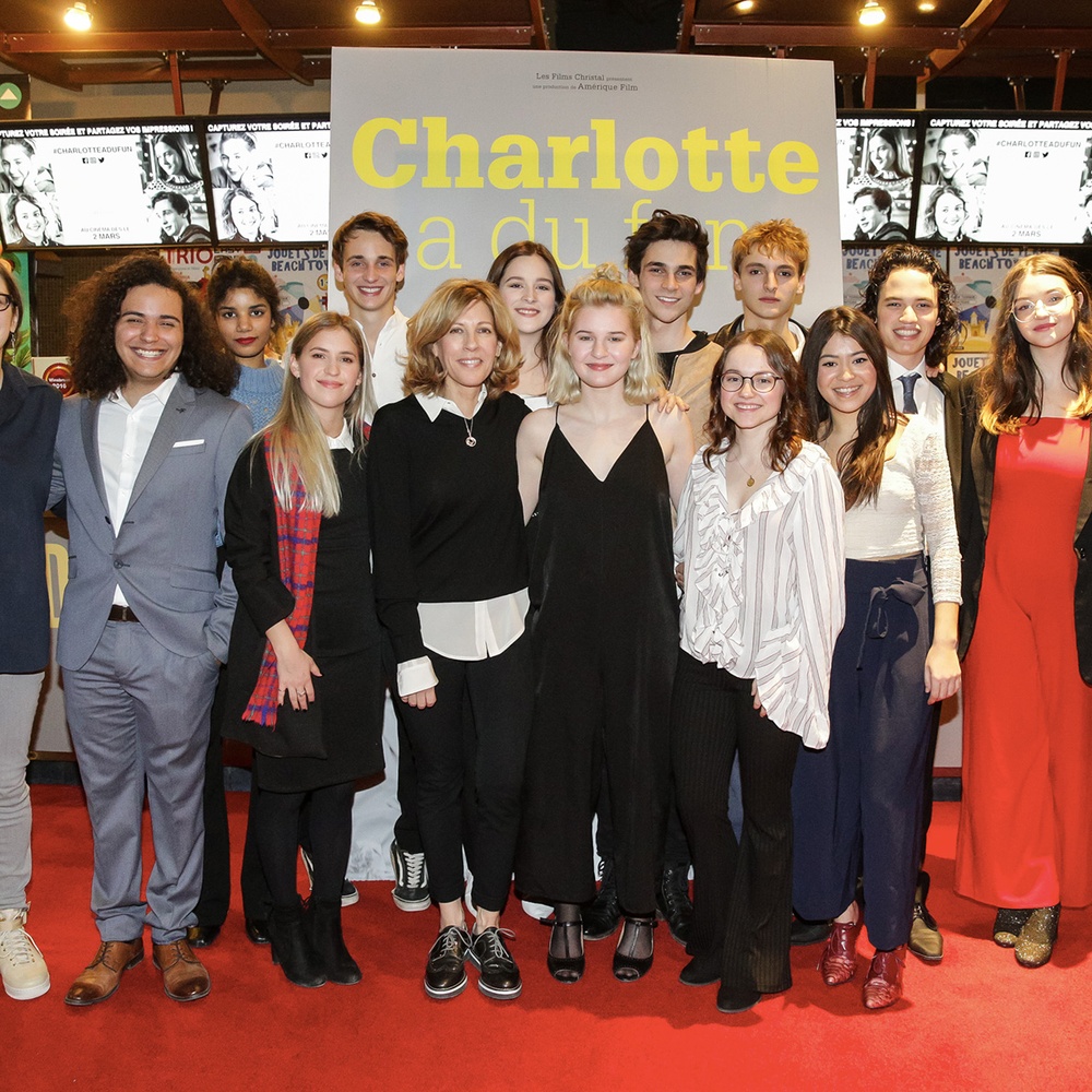 Sur le tapis rouge du film Charlotte a du fun