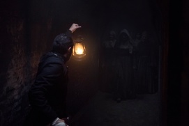 Une scène du film The Nun Une scène du film The Nun