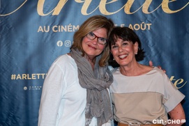 Sur le tapis rouge du film Arlette