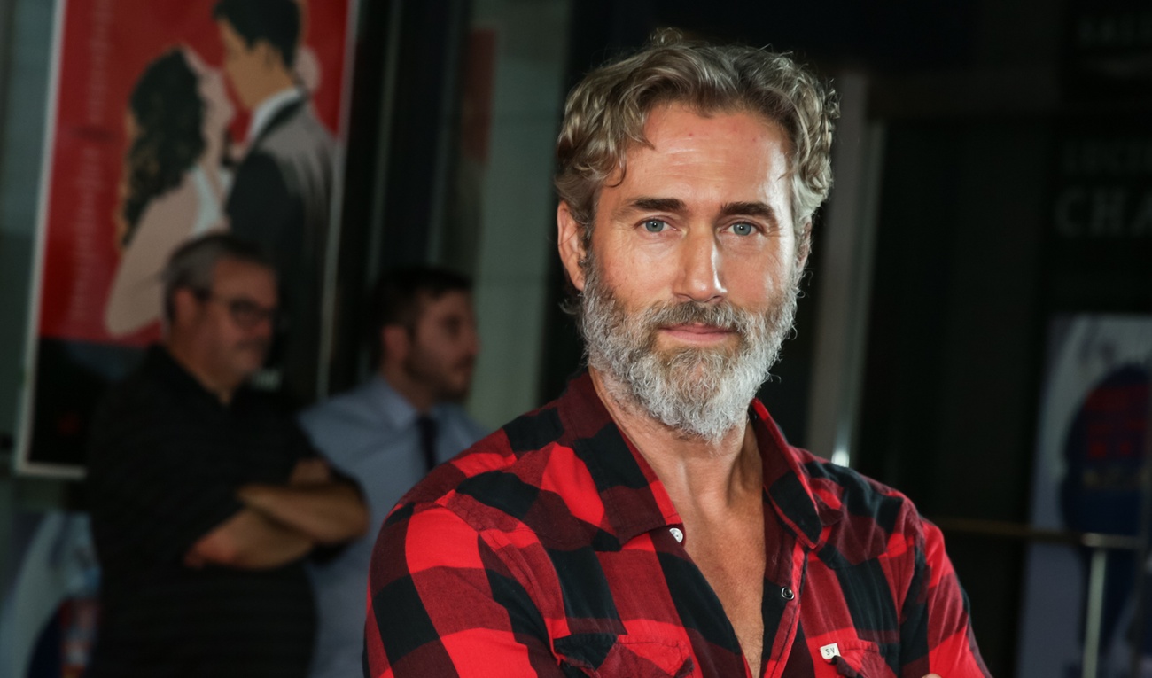 Extrait : Roy Dupuis dans un album country western