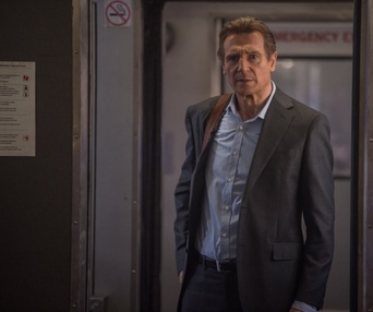 Une scène du film The Commuter