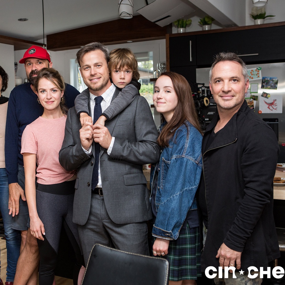 Sur le plateau du film Le guide de la famille parfaite