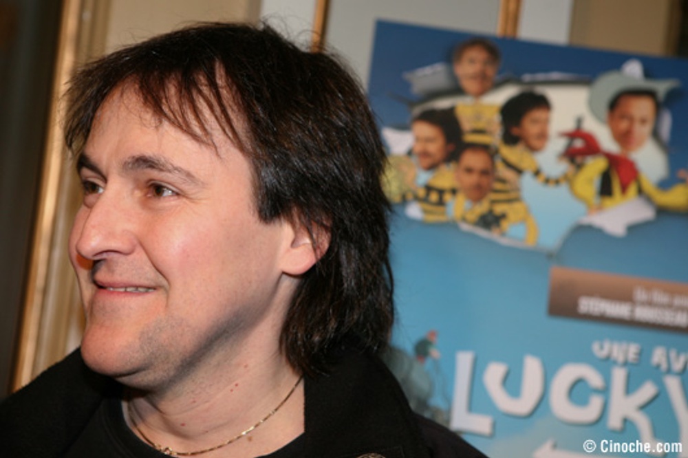 Guy A. Lepage sur le tapis rouge de Tous à l'ouest : Une aventure de Lucky Luke