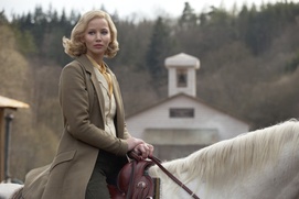 Une scène du film Serena Une scène du film Serena