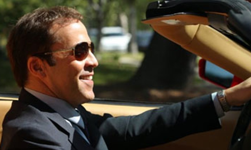 Jeremy Piven rejoint Miley Cyrus