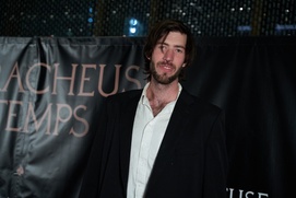 Tapis rouge pour L'Arracheuse de temps