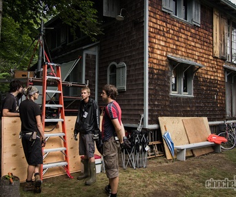 Sur le plateau de L'autre maison