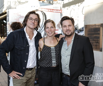 Sur le tapis rouge du film 9 le film