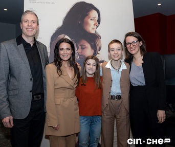Sur le tapis rouge du film Dérive