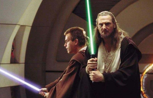 Liam Neeson et Ewan McGregor dans Star Wars: Episode I - The Phantom Menace