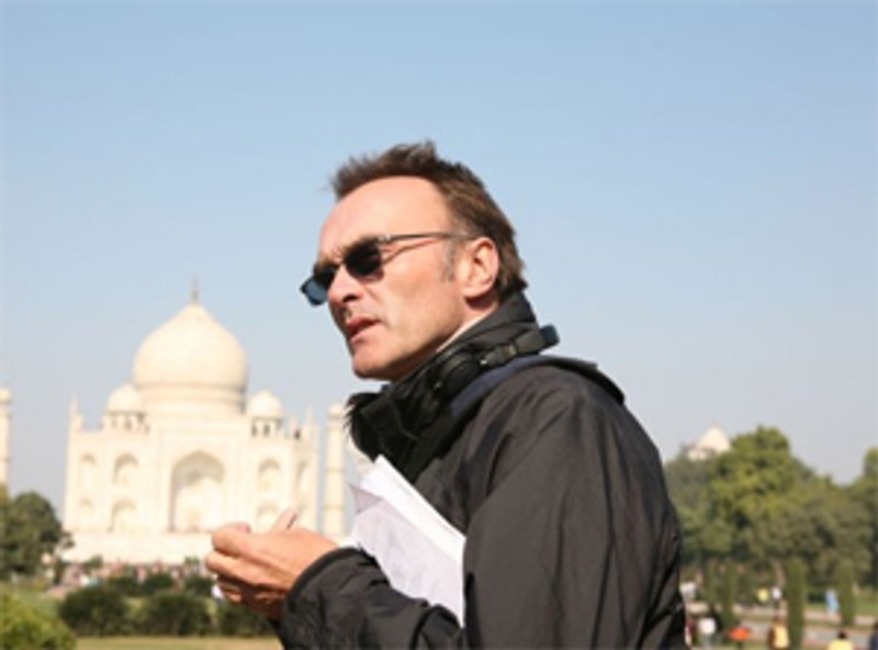 Danny Boyle sur le plateau du film Slumdog Millionnaire