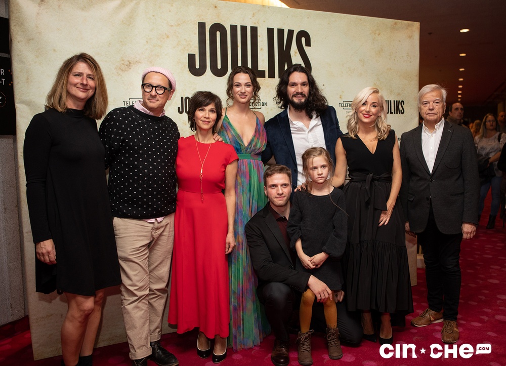 Sur le tapis rouge du film Jouliks