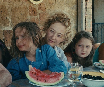Une scène du film Les Merveilles