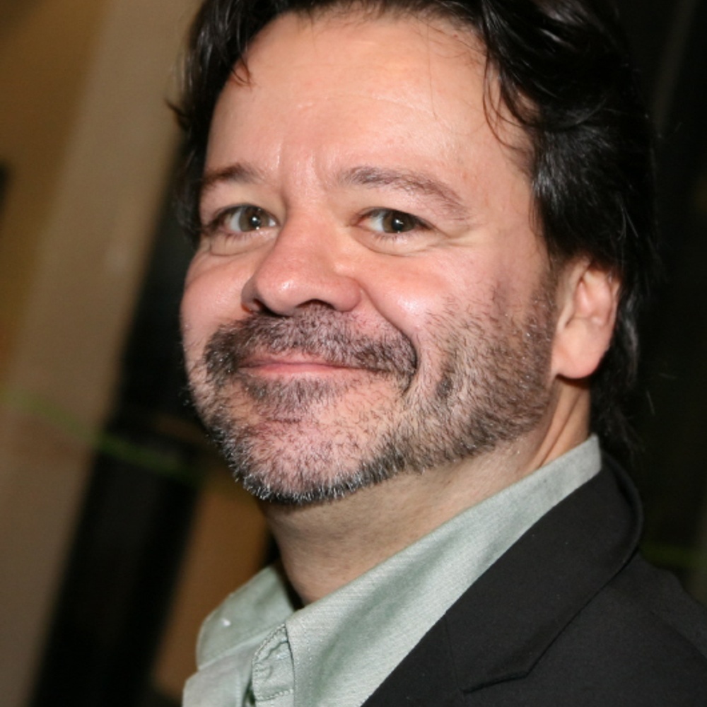 Marcel Jean sur le tapis bleu de Les dames en bleu