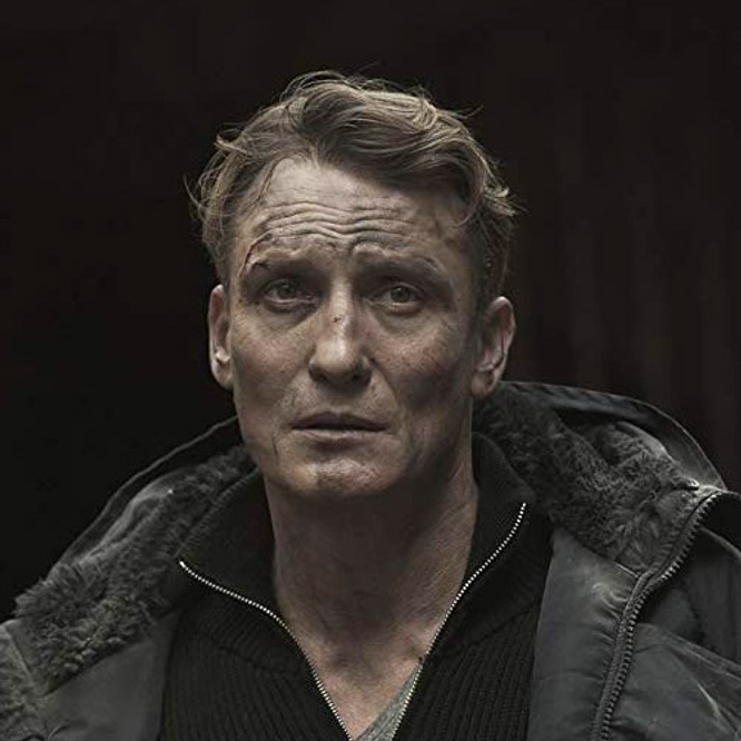 Oliver Masucci