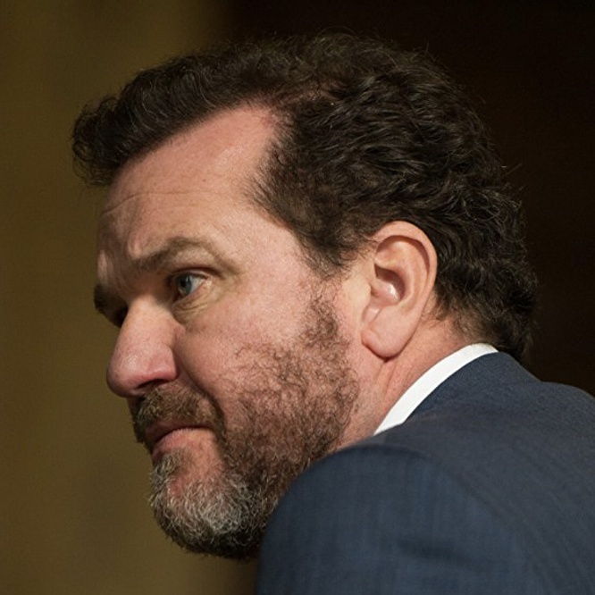 Douglas Hodge