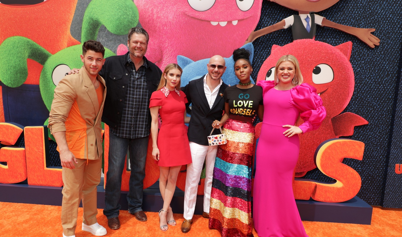 Des looks colorés pour la première du film UglyDolls à Los Angeles