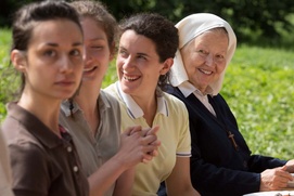 Une scène du film La prière Une scène du film La prière