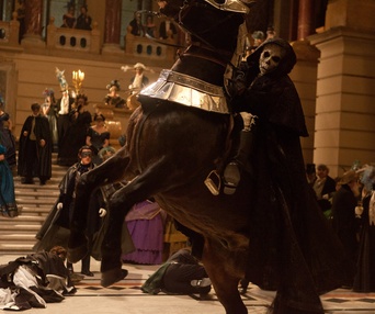 Une scène du film The Raven