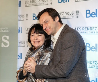 Sur le tapis rouge du film Les loups
