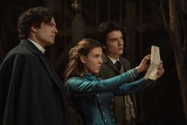 Une scène du film Enola Holmes 2