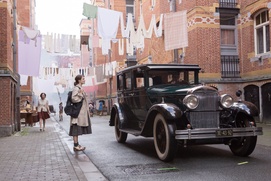 Une scène du film The Conductor