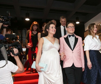 Sur le tapis rouge de Le règne de la beauté