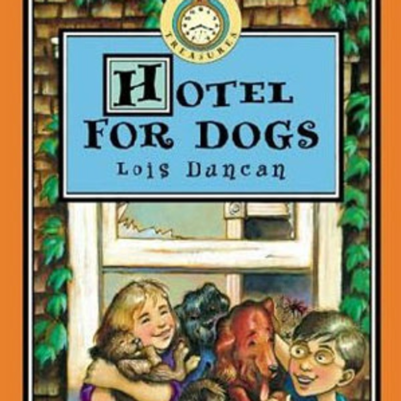 Le film est adapté du livre de Luis Duncan Hotel for Dogs