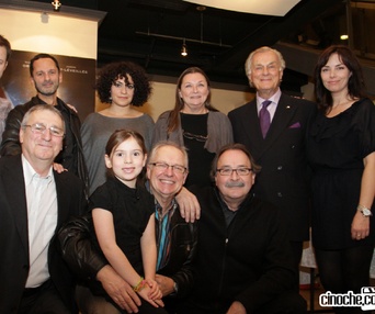 Sur le tapis rouge de Reste avec moi