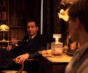 Une scène du film The Forger