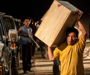 Une scène du film Escobar: Paradise Lost