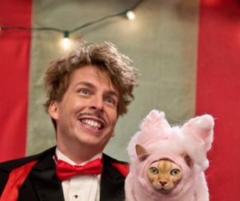Une scène du film Cats & Dogs: The Revenge of Kitty Galore
