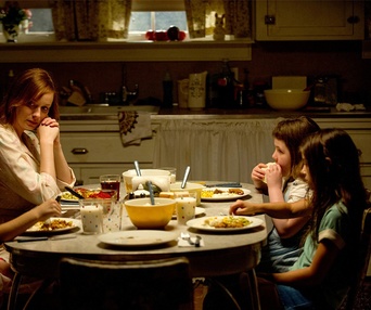 Une scène du film Dark Places