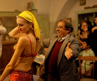 Une scène du film Et Maintenant on va où?