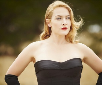 Une scène du film The Dressmaker